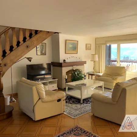 Duplex On Golf Course, Fontainebleau Apartment