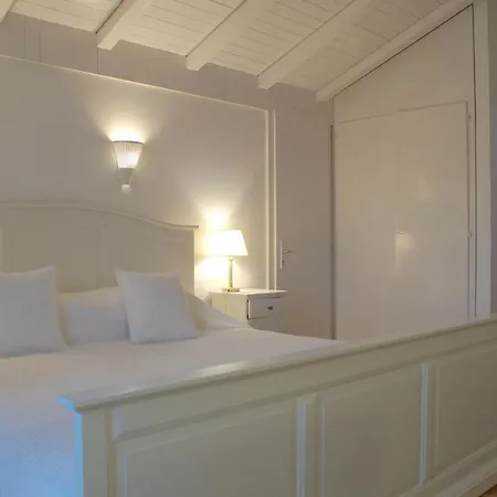 Duplex On Golf Course, Fontainebleau